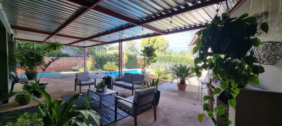 4 Bedroom Property for Sale in Monument Heights Northern Cape